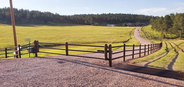 Continuous pipe fence, gate, and cattle guard
